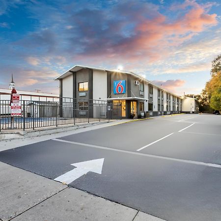 Motel 6 Ogden, Ut- Downtown Dış mekan fotoğraf