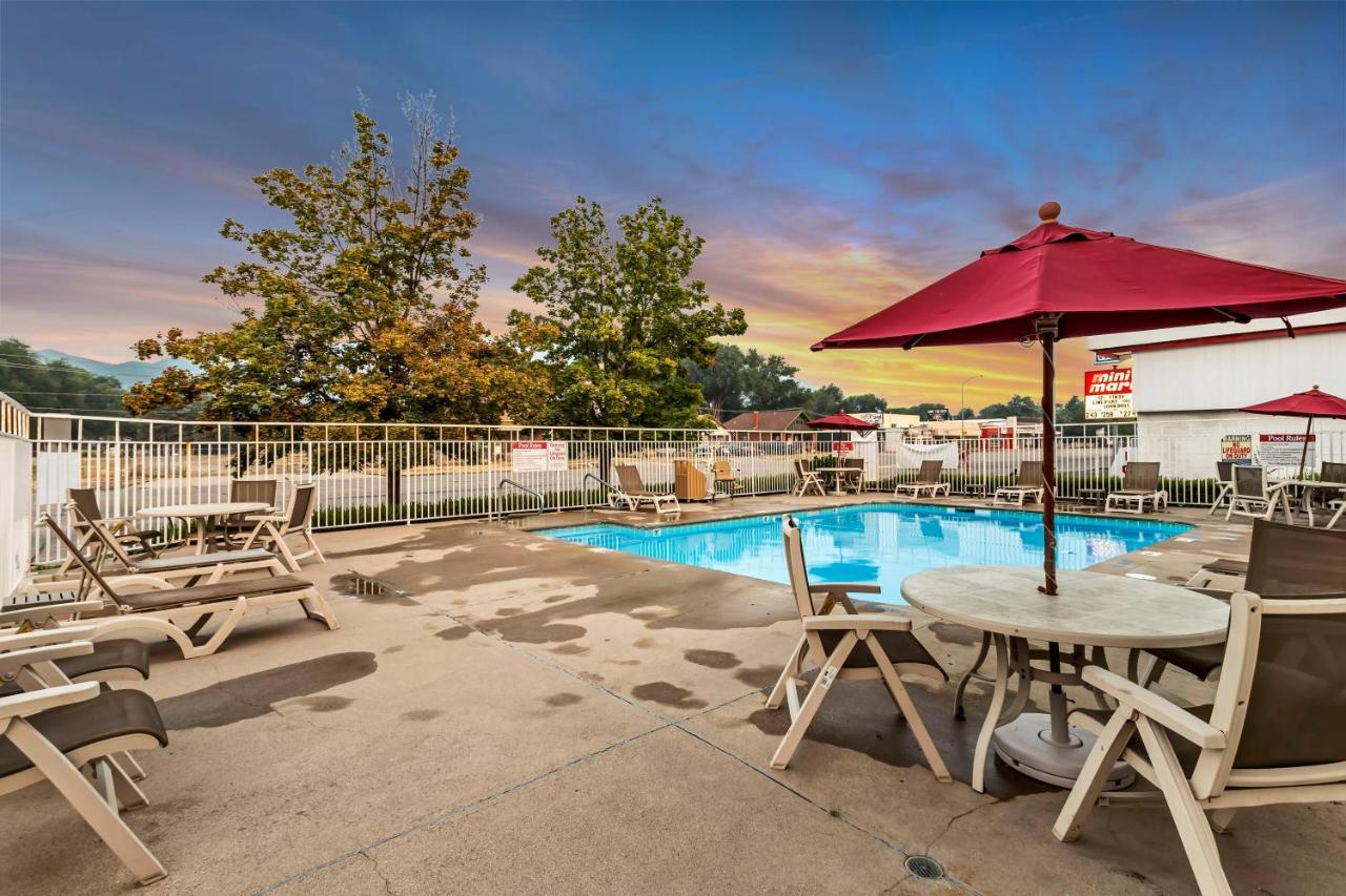 Motel 6 Ogden, Ut- Downtown Dış mekan fotoğraf