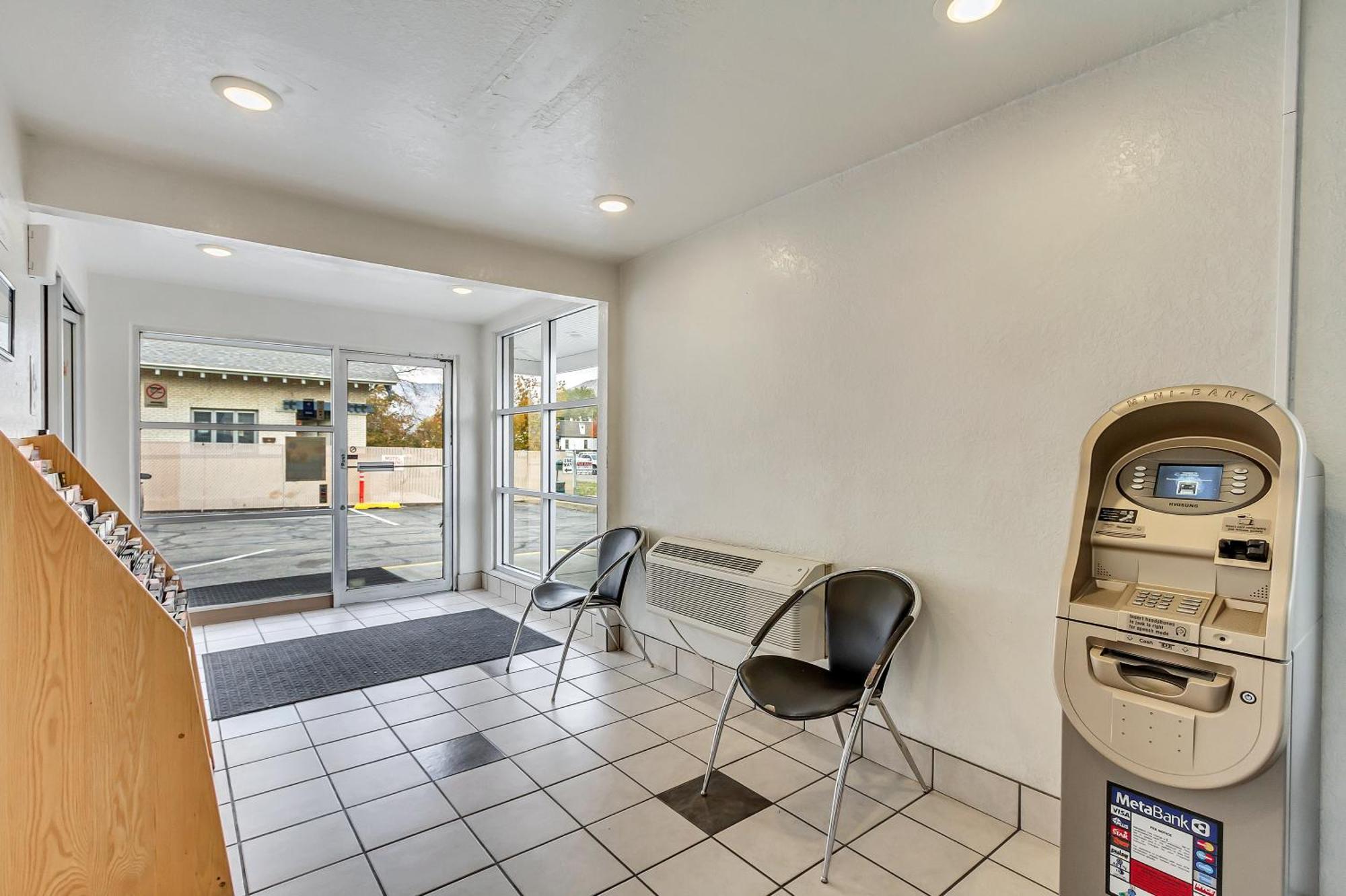 Motel 6 Ogden, Ut- Downtown Dış mekan fotoğraf
