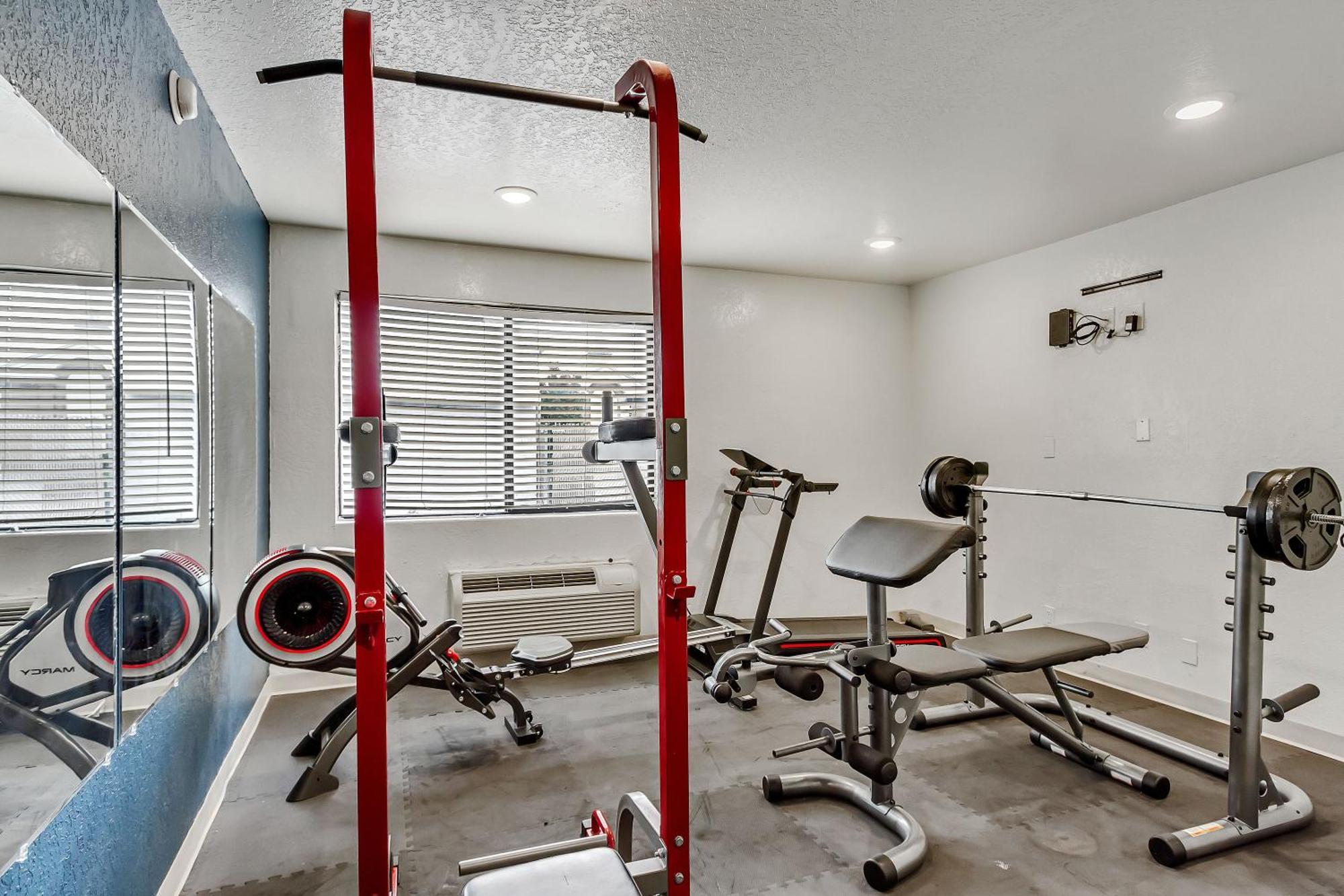 Motel 6 Ogden, Ut- Downtown Dış mekan fotoğraf