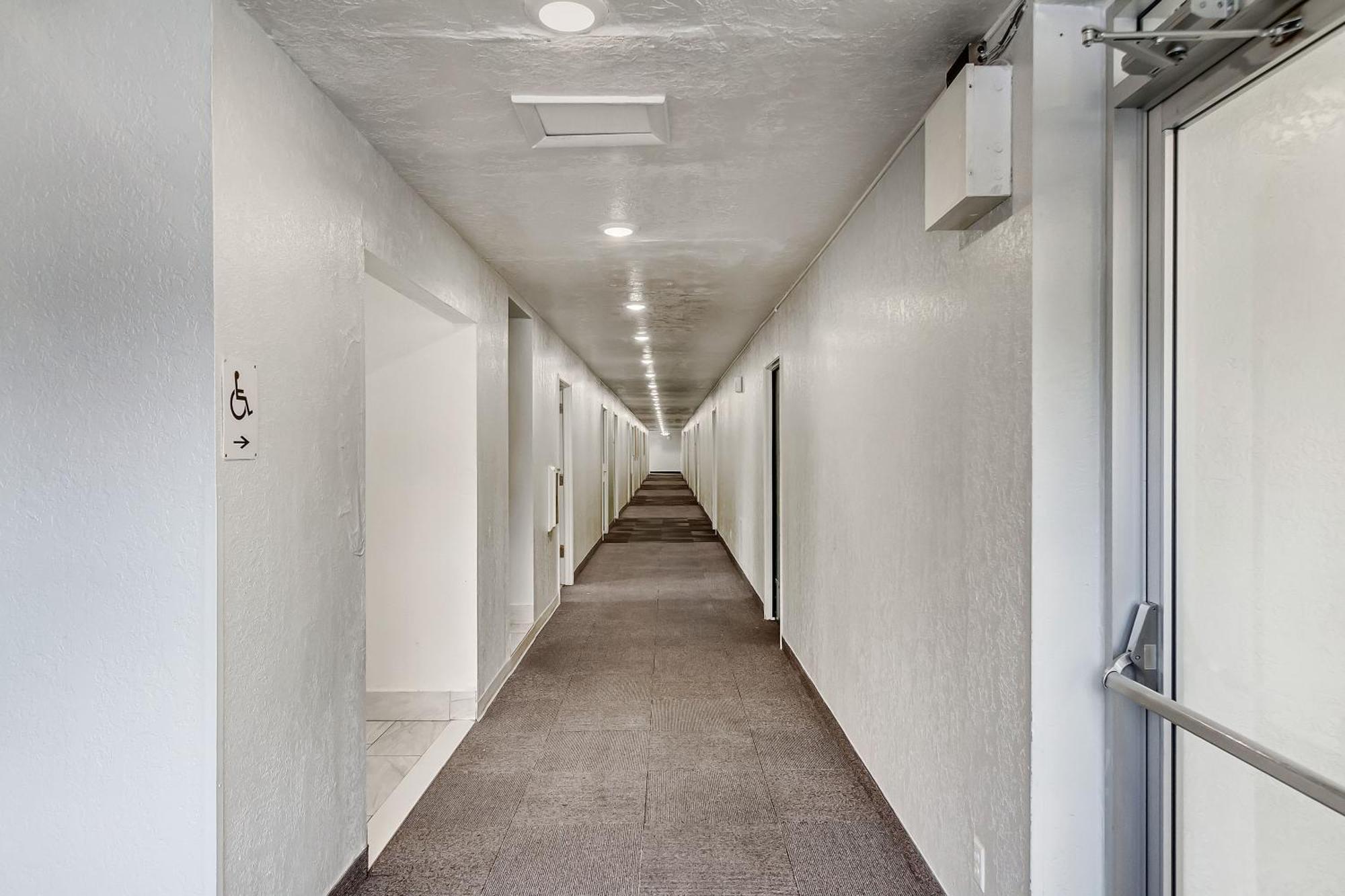 Motel 6 Ogden, Ut- Downtown Dış mekan fotoğraf